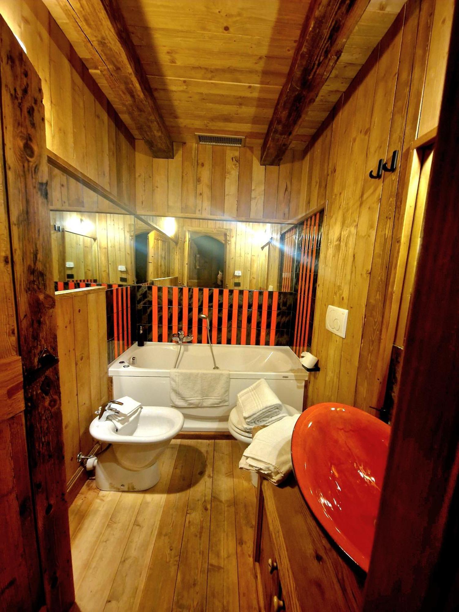 Chalet Euthalia Restaurant & Suites ซานจาโคโม ภายนอก รูปภาพ